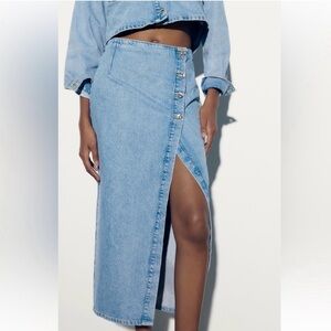Zara Light Blue Denim Pencil Skirt